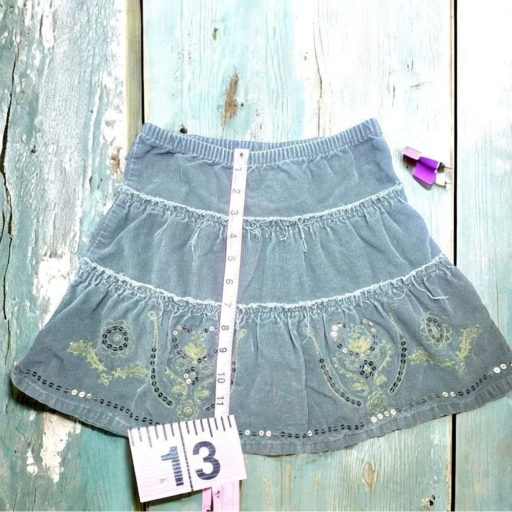 Old Navy l Girl’s Green Corduroy, Sequin Skirt l XS l EUC